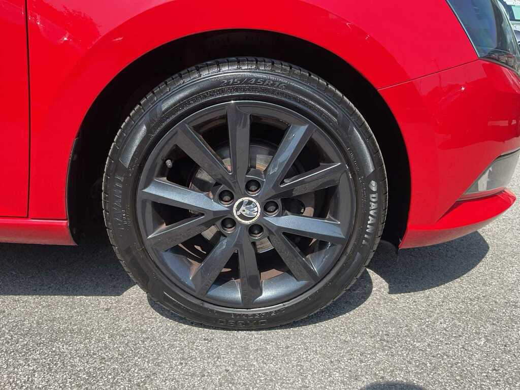Skoda Fabia 1.2 Tsi 90 Se L Red #5