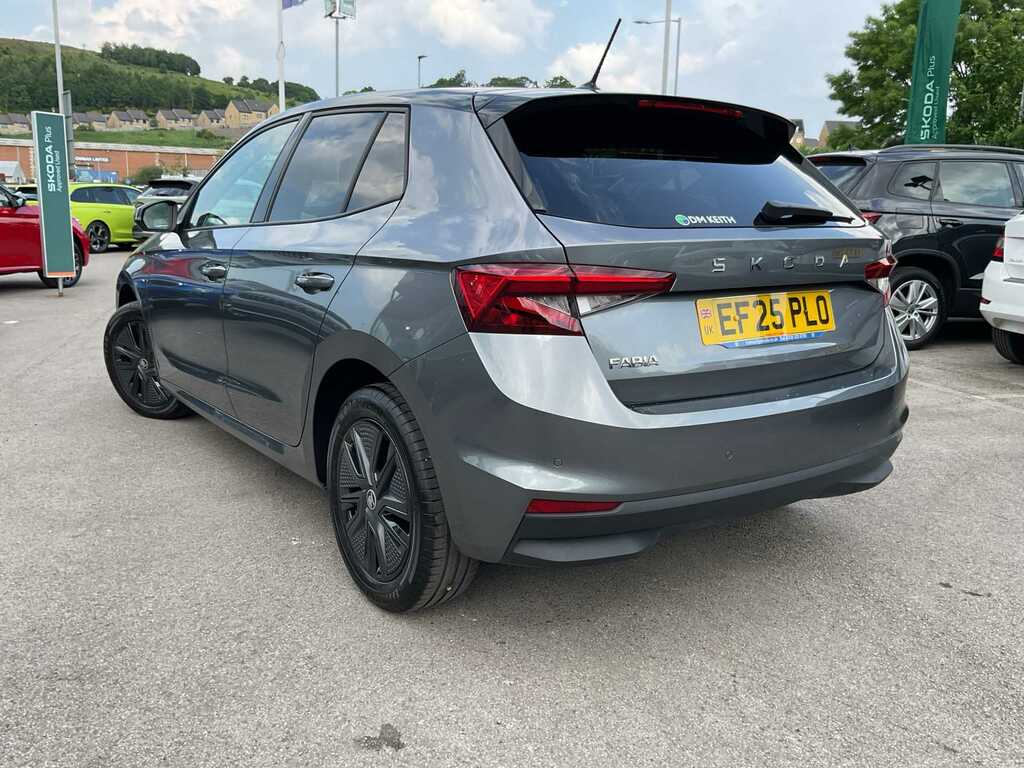 Skoda Fabia 1.0 Tsi Design Edition EF25PLO Grey #3
