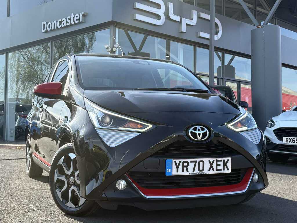 Toyota Aygo 1.0 Vvt-i X-trend Tss X-shift YR70XEK Black #2