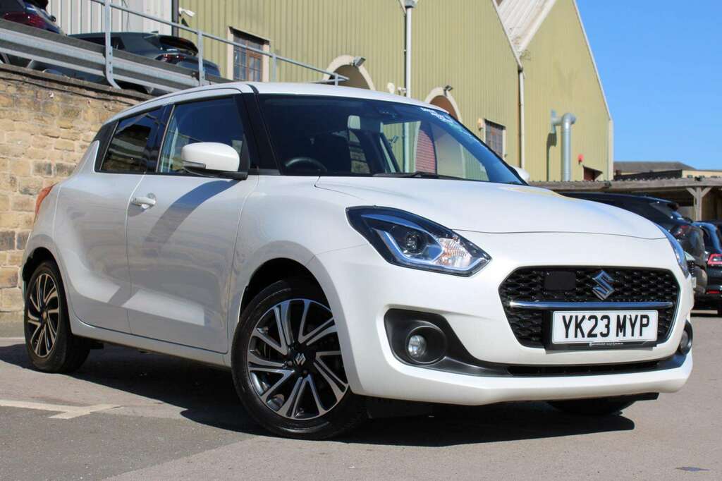 Suzuki Swift 1.2 Dualjet 83 12V Hybrid Sz5 White