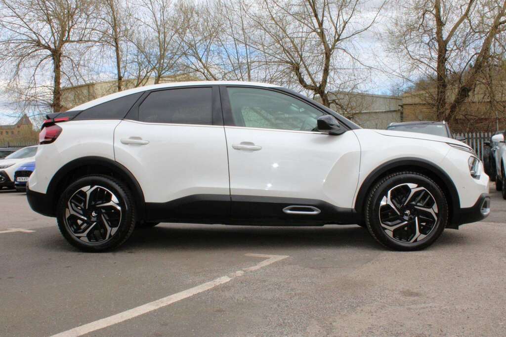 Citroen C4 1.5 Bluehdi 130 Shine Plus White #3