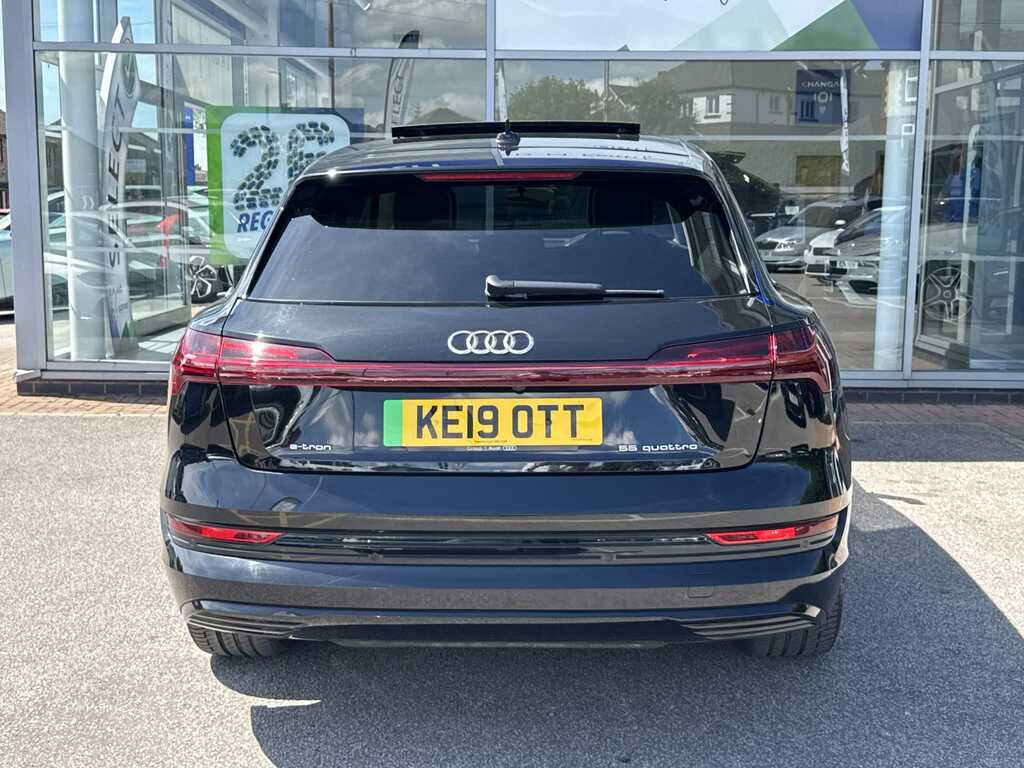 Audi E-tron 300Kw 55 Quattro 95Kwh Launch Edition KE19OTT Black #6