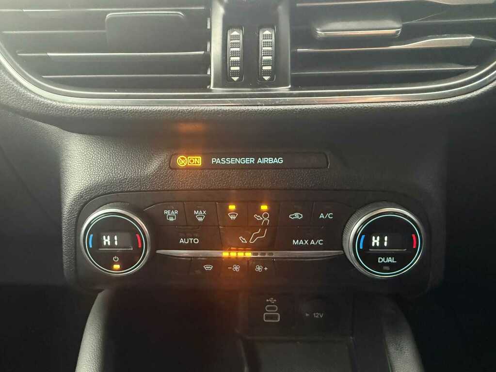 Ford Kuga 1.5 Ecoboost 150 Titanium Edition MX23UZG Silver #6