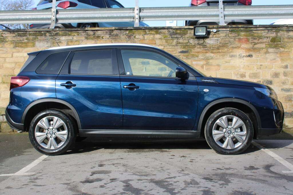 Suzuki Vitara 1.4 Boosterjet Mhev 109 Motion YC75UKH Blue #3
