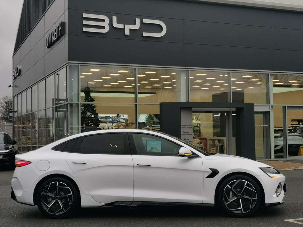 Byd Seal 390Kw Excellence Awd 83Kwh LG25SSH White #4
