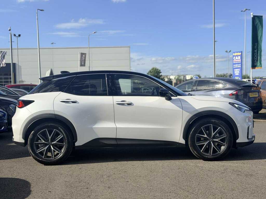 Lexus LBX 1.5 Takumi E-cvt Awd FV26OAH White #3