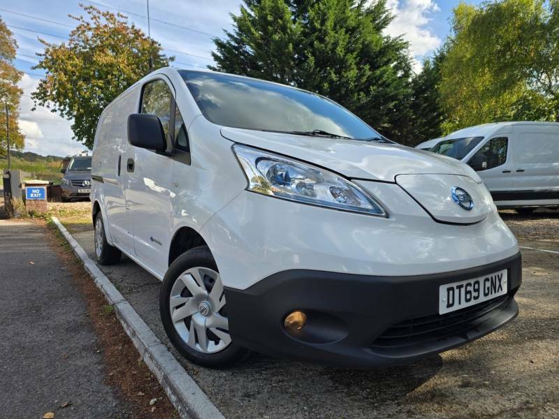 Nissan e-NV200 80Kw Acenta Van 40Kwh Low Mileage - 2020 6 White #3