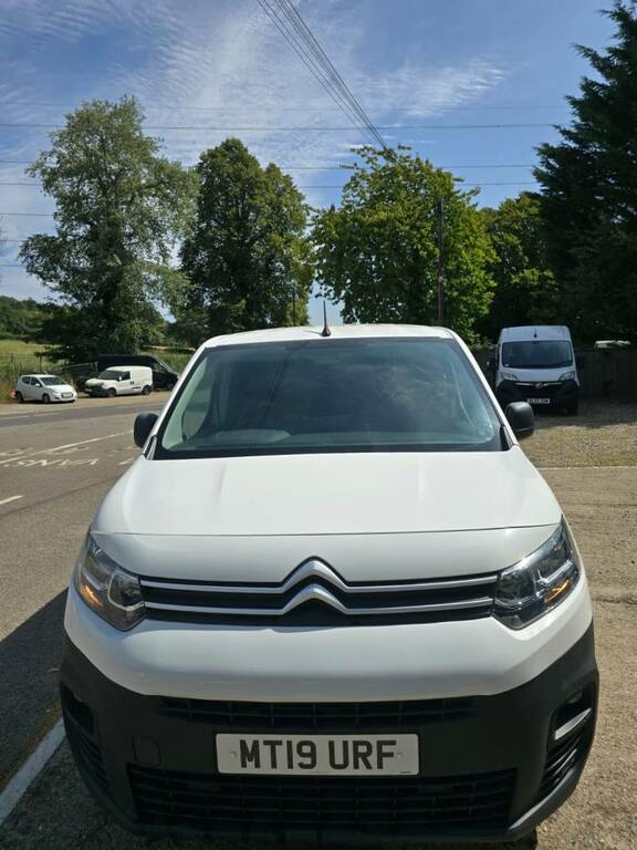 Citroen Berlingo 1.6 Bluehdi 650Kg Enterprise 75Ps - 2019 MT19URF White #4