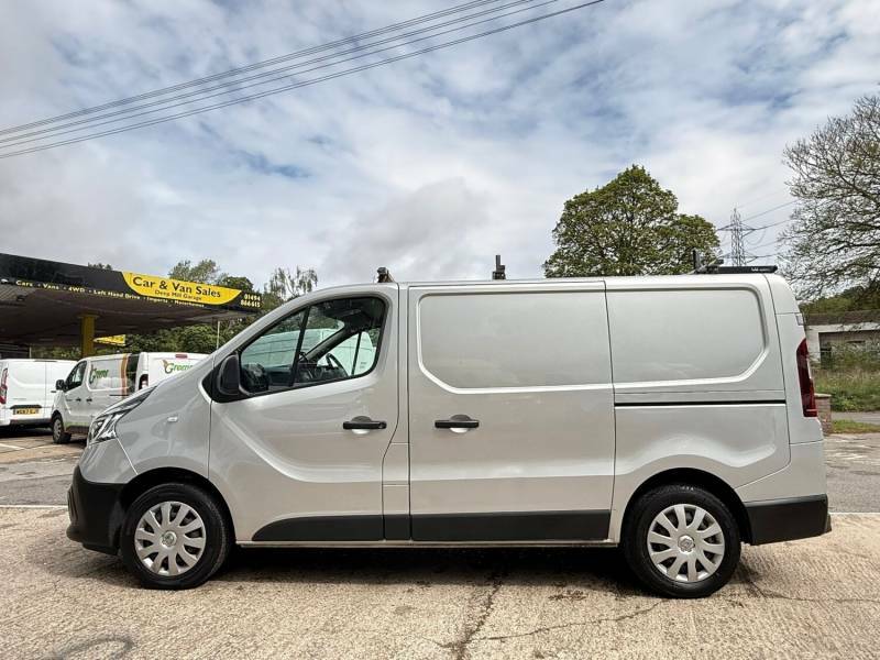 Renault Trafic 2.0 Dci Energy 28 Business Swb Low Milegae - CK20MTV Silver #4