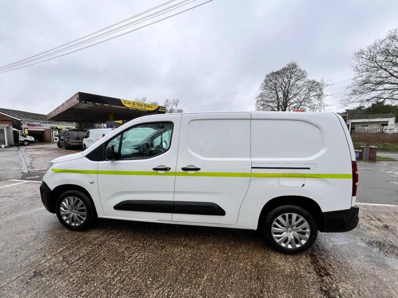 Peugeot Partner 1.5 Bluehdi 950 Professional Long Panel Van Lwb - VE69GSV White #5