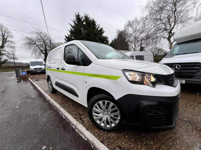 Peugeot Partner 1.5 Bluehdi 950 Professional Long Panel Van Lwb - VE69GSV White #4