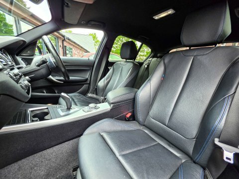 BMW 1 Series 2.0 120D Xdrive RX19SVS Black #4