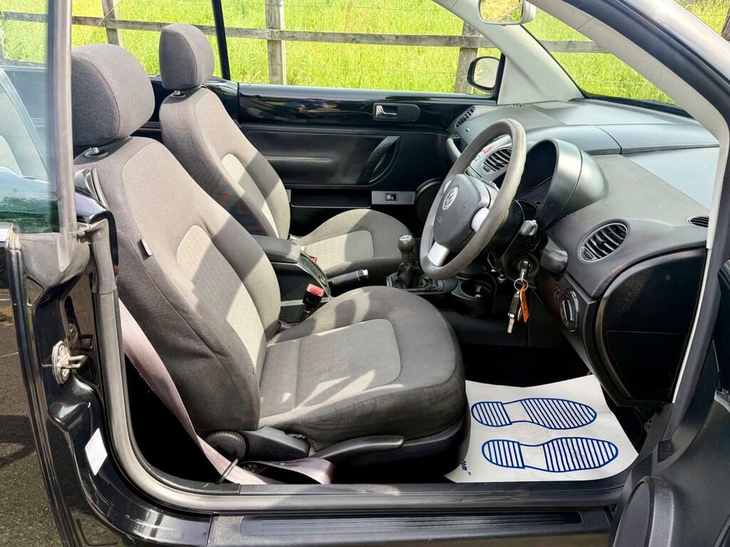 Volkswagen Beetle Hatchback 1.6 Luna Euro 4 200958 Beige #16