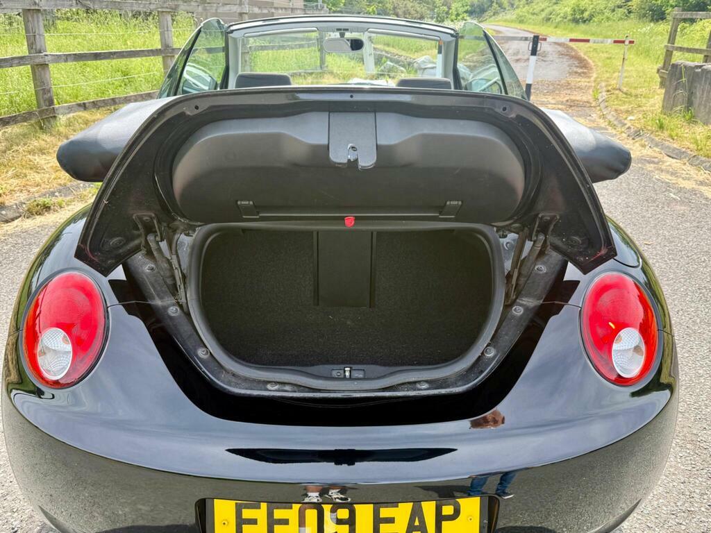 Volkswagen Beetle Hatchback 1.6 Luna Euro 4 200958 Beige #12