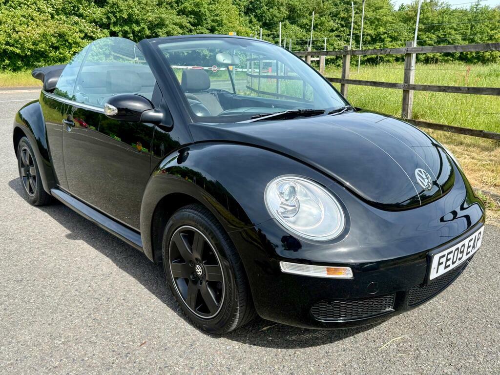 Volkswagen Beetle 1.4 16V Luna Cabriolet Euro 4 Black