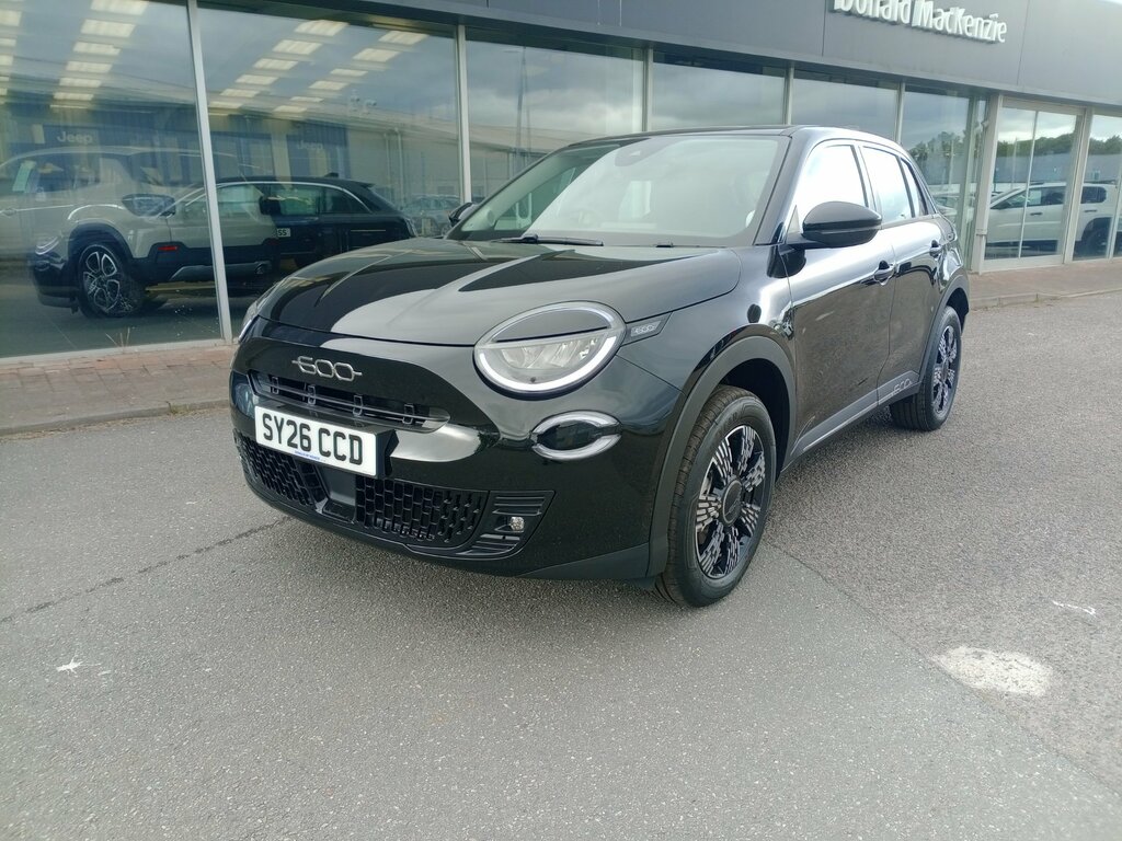 Fiat 600 1.2 Mhev 136 Hp Hybrid Dct SY26CCD Black #5