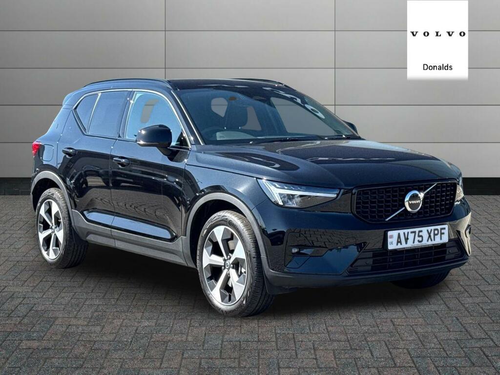 Volvo XC40 Plus B4 Mild Hybrid Dark Black