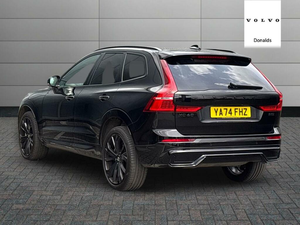 Volvo XC60 Black Edition Plus B5 Awd Mild Hybrid YA74FHZ Black #5