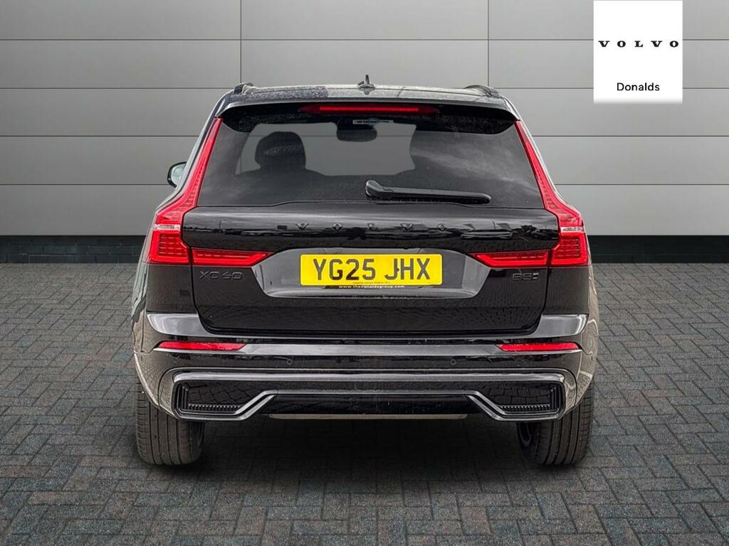 Volvo XC60 Black Edition Plus B5 Awd Mild Hybrid YG25JHX Black #4
