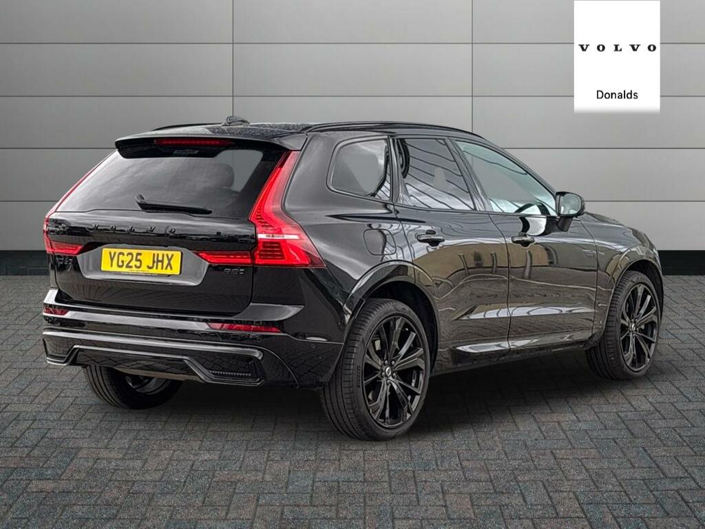 Volvo XC60 Black Edition Plus B5 Awd Mild Hybrid YG25JHX Black #3