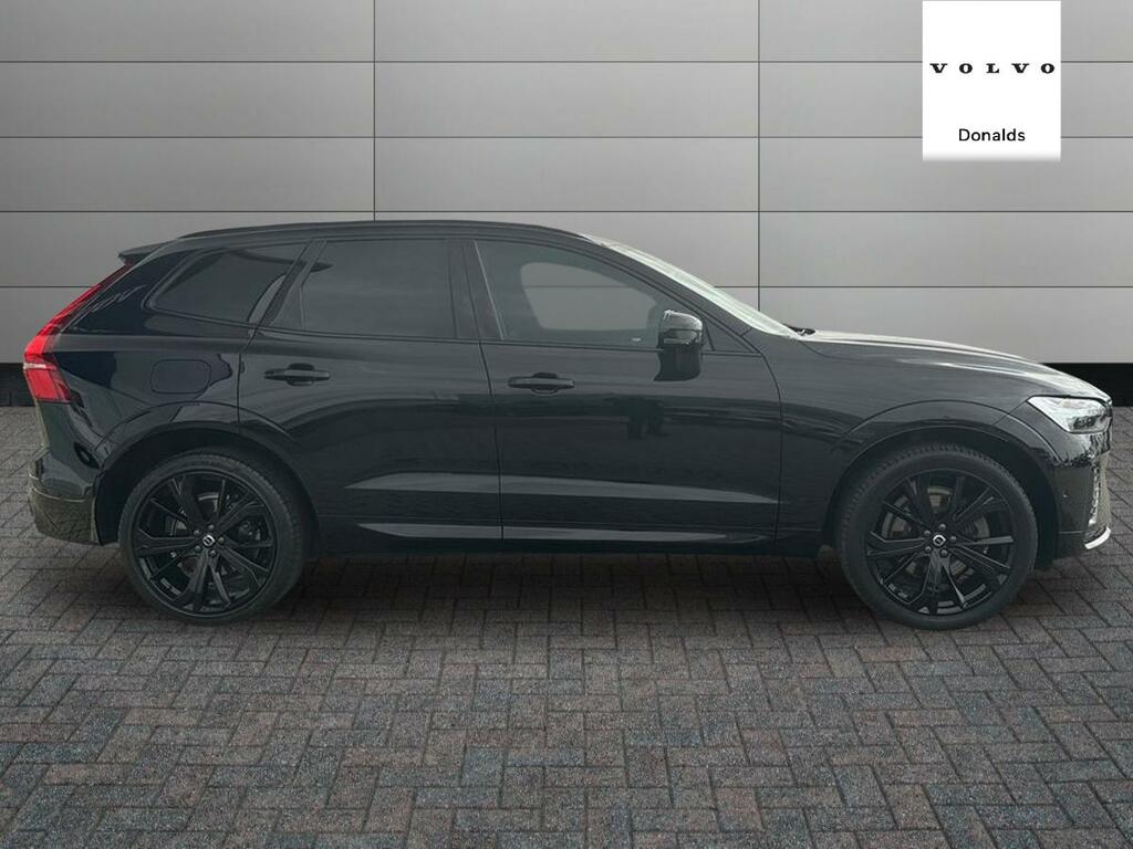 Volvo XC60 Black Edition Plus B5 Awd Mild Hybrid YB74CCV Black #2