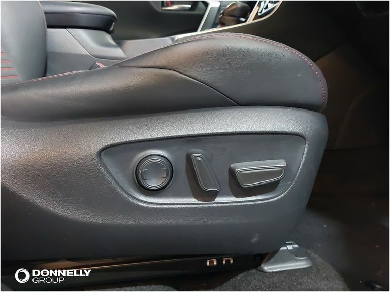 Suzuki Across 2.5 Phev E-four Cvt Red #25