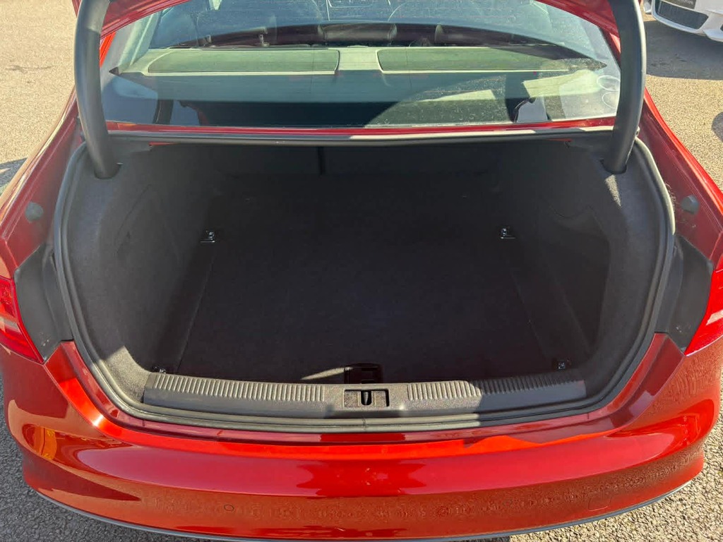 Audi A4 2.0 Tfsi Sport Red #4
