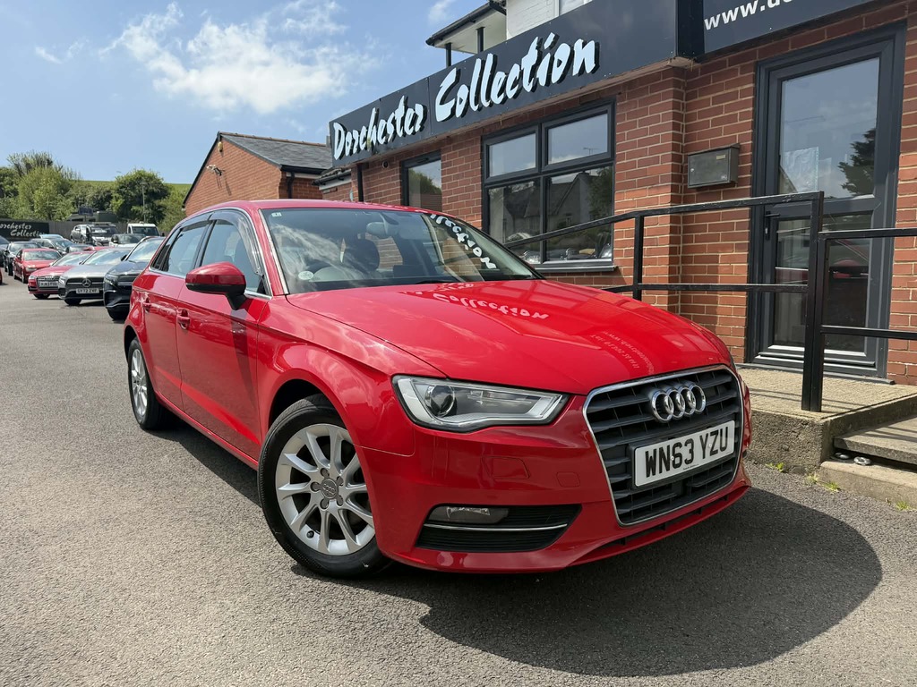 Audi A3 1.4 Tfsi Se Red