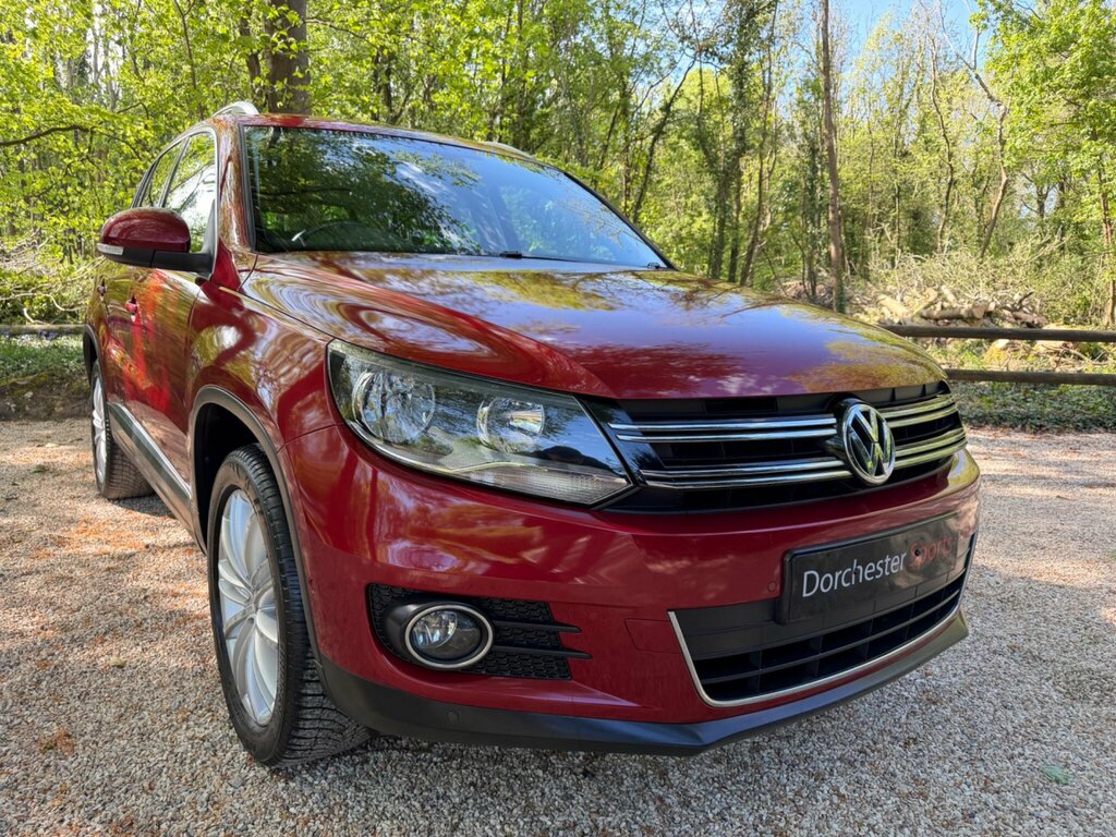 Volkswagen Tiguan 2.0 Tdi Bluemotion Tech Sport Dsg 4Wd Euro 5 Ss EA51SEA Red #2