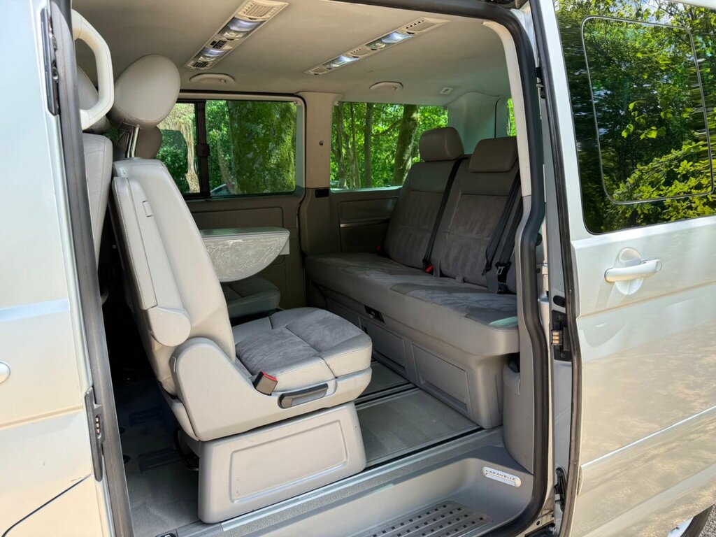 Volkswagen Caravelle Exec Tdi 174 A Silver #46