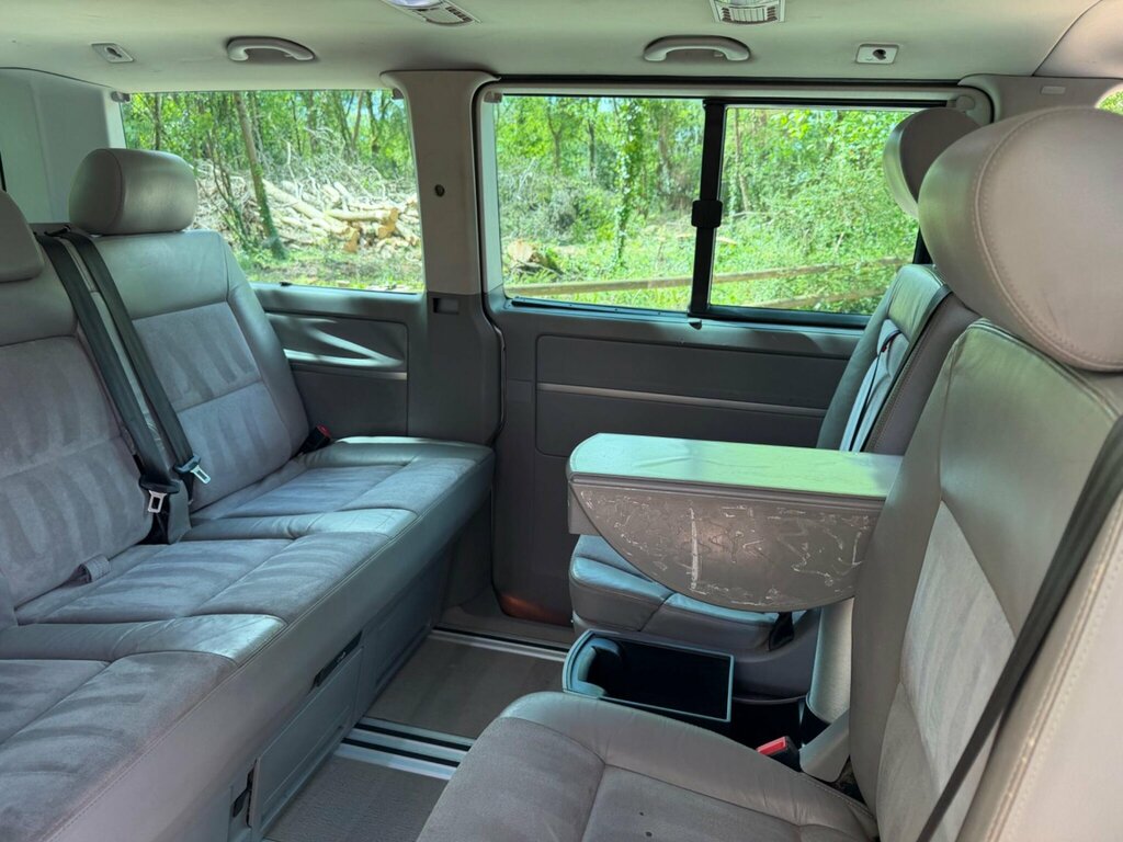 Volkswagen Caravelle Exec Tdi 174 A Silver #52