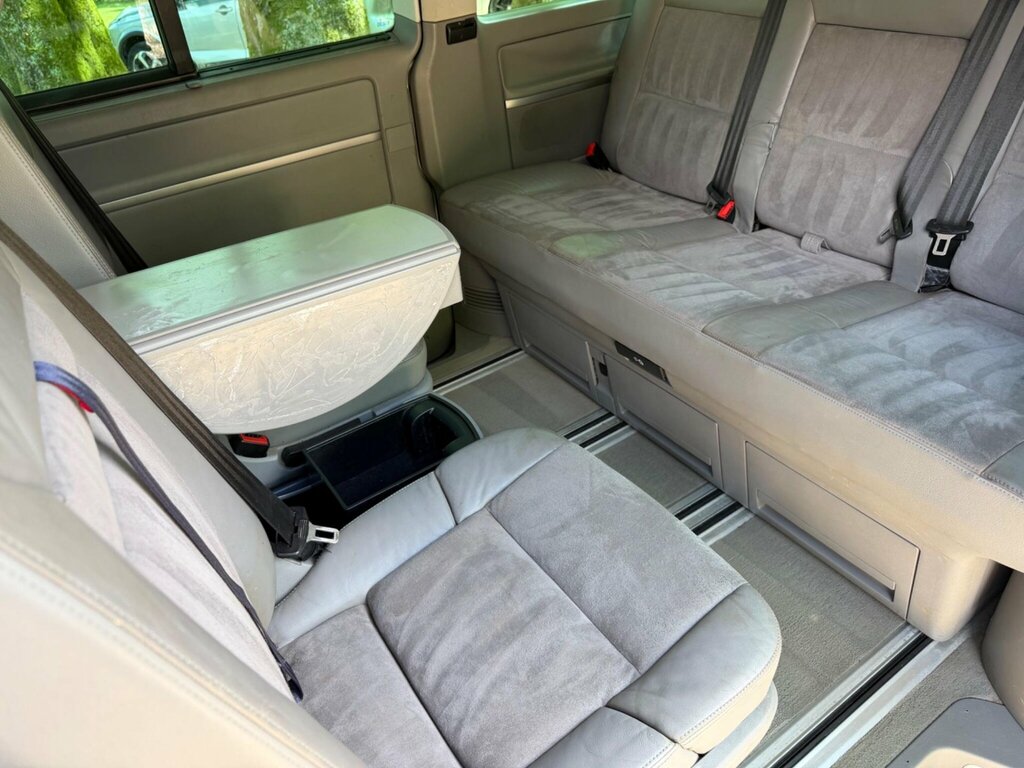 Volkswagen Caravelle Exec Tdi 174 A Silver #50