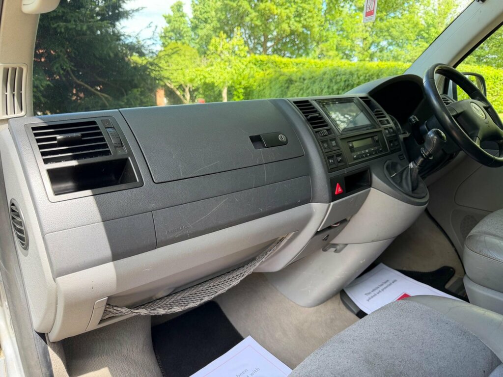 Volkswagen Caravelle Exec Tdi 174 A Silver #40