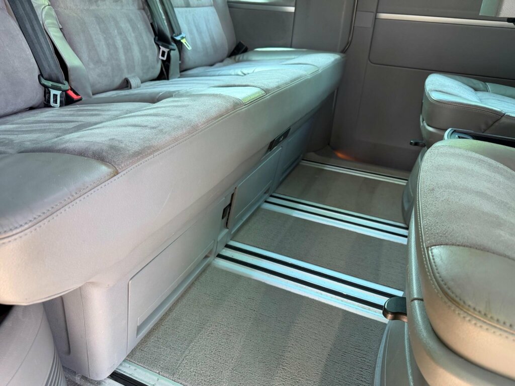 Volkswagen Caravelle Exec Tdi 174 A Silver #54