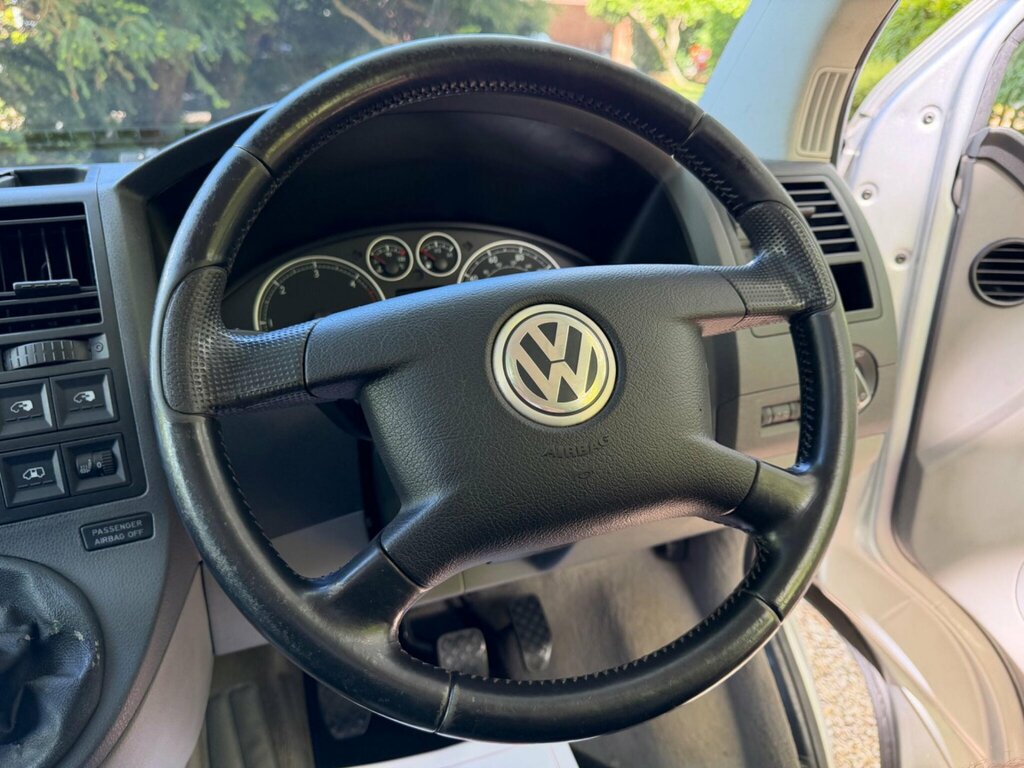 Volkswagen Caravelle Exec Tdi 174 A Silver #24