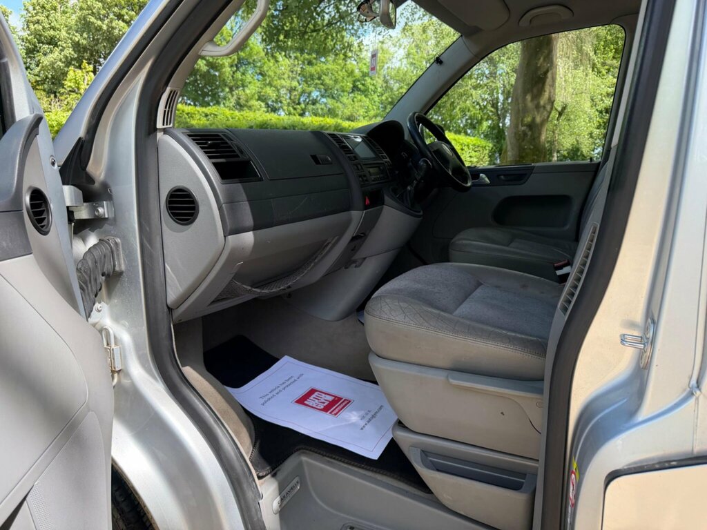Volkswagen Caravelle Exec Tdi 174 A Silver #36