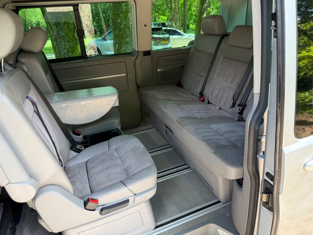 Volkswagen Caravelle Exec Tdi 174 A Silver #48