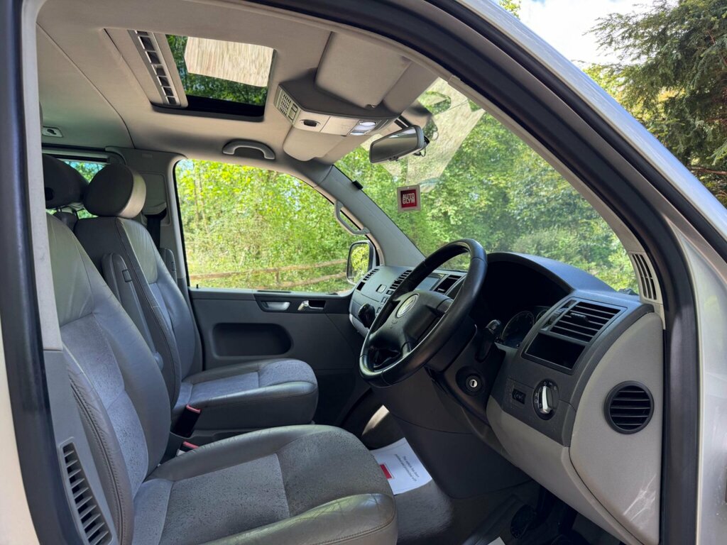 Volkswagen Caravelle Exec Tdi 174 A Silver #20
