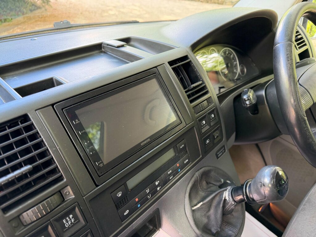 Volkswagen Caravelle Exec Tdi 174 A Silver #44