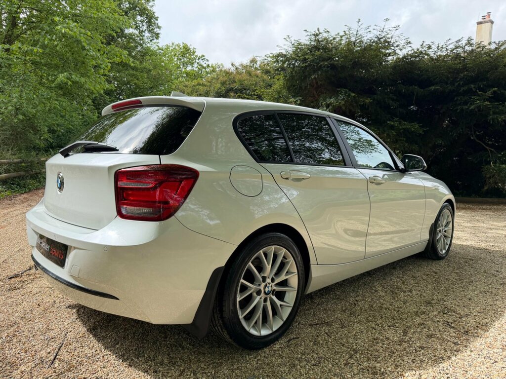 BMW 1 Series 2.0 118D Sport Euro 5 Ss White #4