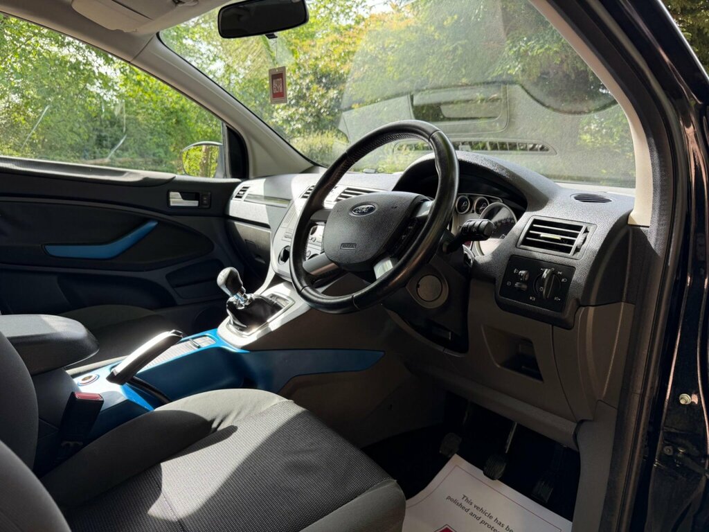 Ford Kuga Titanium Grey #18