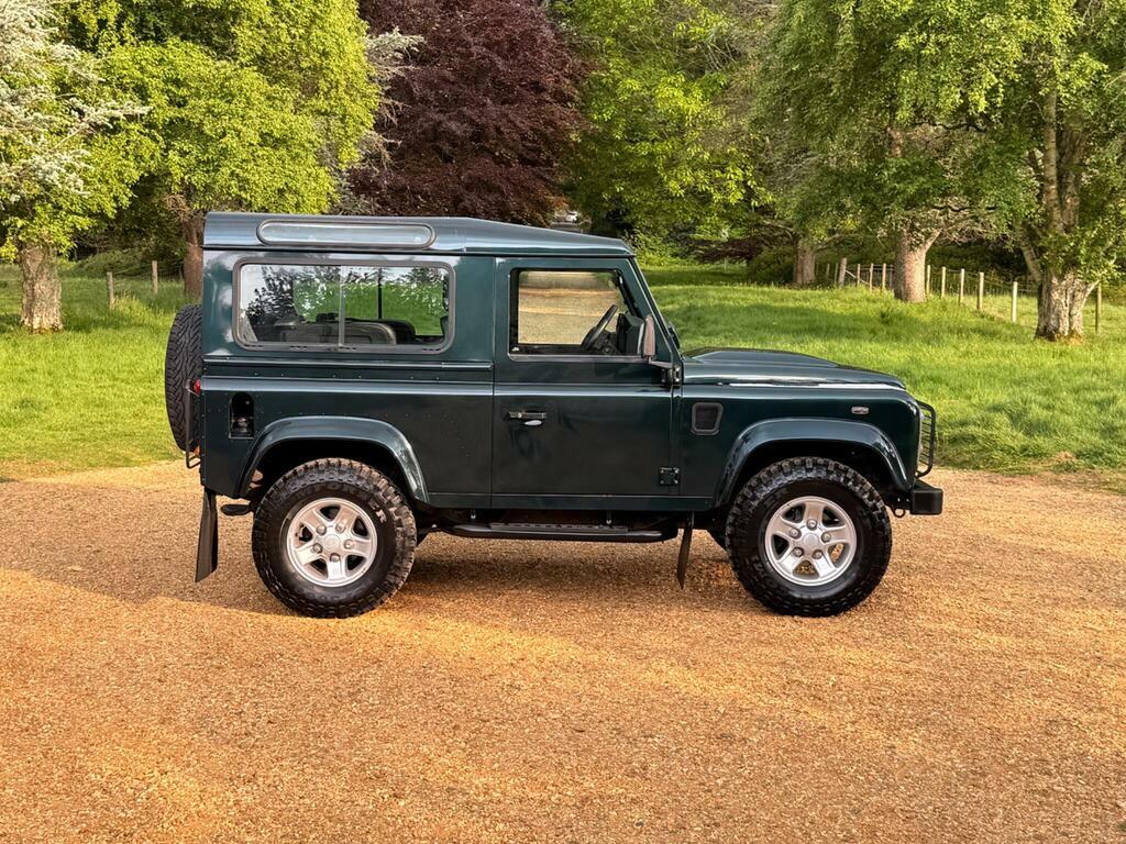 Land Rover Defender 90 2.2 Tdci Xs Station Wagon 4Wd Swb Euro 5 Green #3