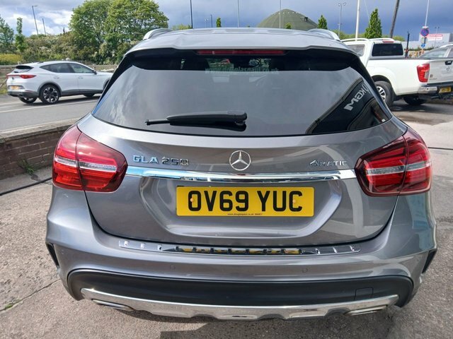 Mercedes-Benz GLA Class 2.0 Gla250 Amg Line Edition Suv 7G-dct Grey #6