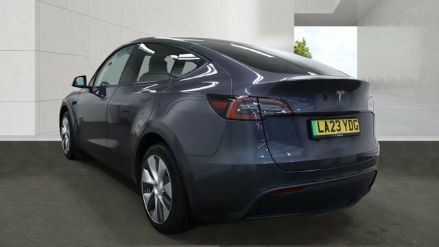 Tesla Model Y Suv Rwd 346 Ps LA23YDG Grey #2