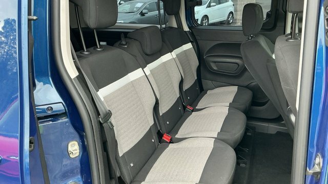 Citroen e-Berlingo 50Kwh Feel XL Mpv 7.4Kw Charger GSZ8805 Blue #4