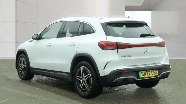 Mercedes-Benz EQA Eqa 250 66.5Kwh Amg Line Suv 19 SN22UNE White #2