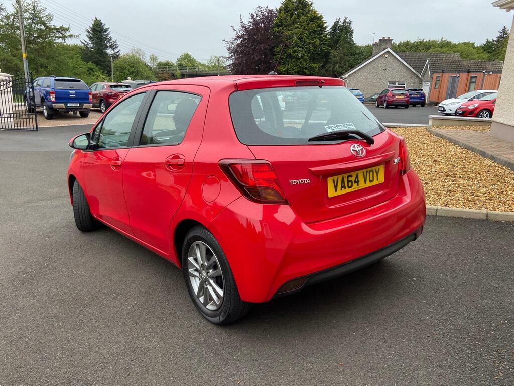 Toyota Yaris 1.4 D-4d Icon Euro 5 Red #5