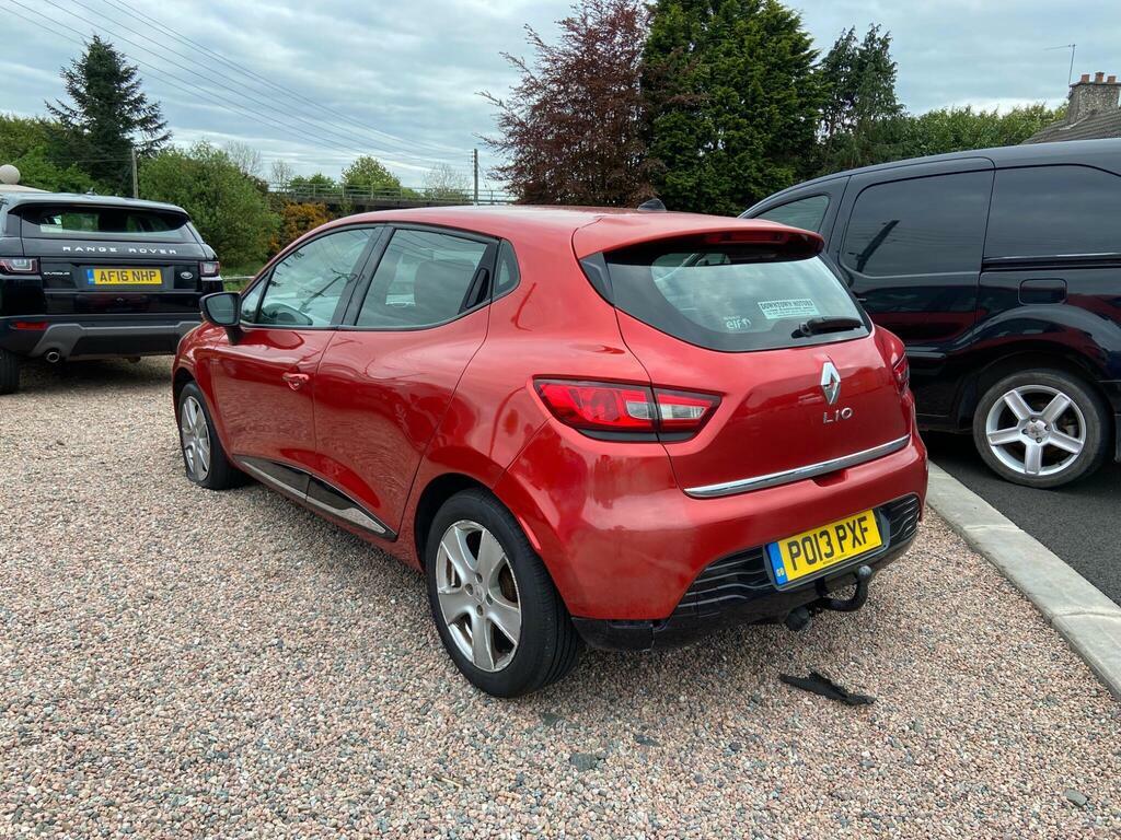 Renault Clio 1.2 16V Dynamique Medianav Euro 5 PO13PXF Red #2