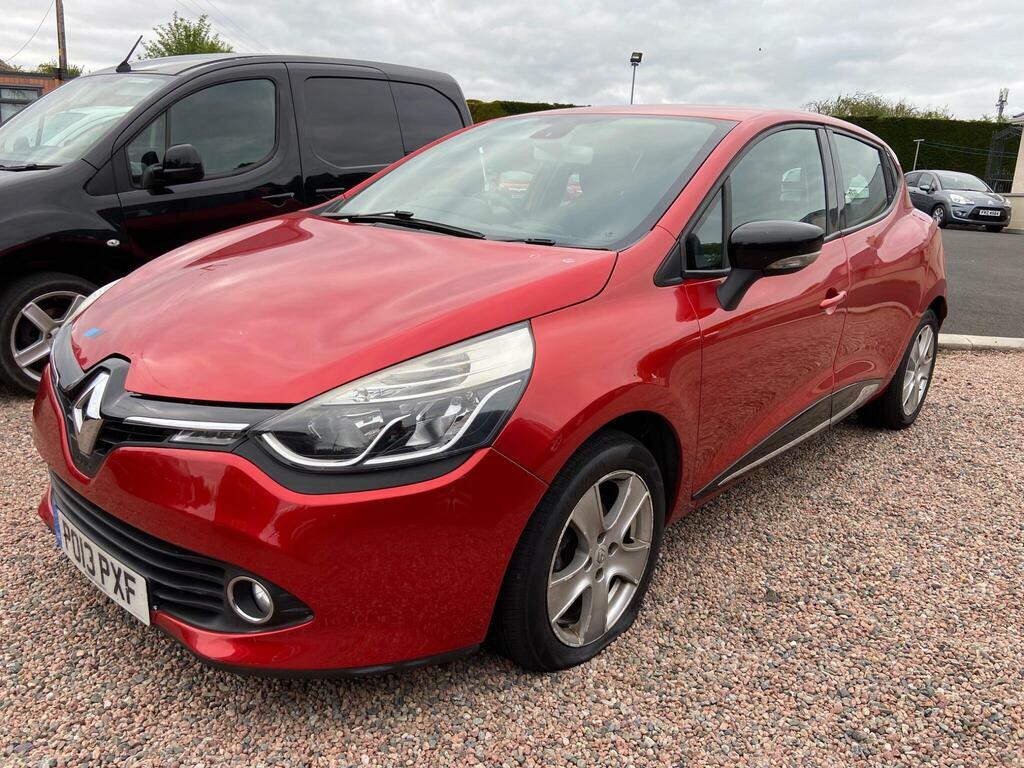Renault Clio 1.2 16V Dynamique Medianav Euro 5 Red