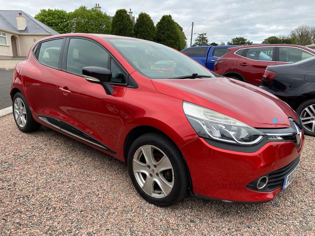 Renault Clio 1.2 16V Dynamique Medianav Euro 5 PO13PXF Red #4